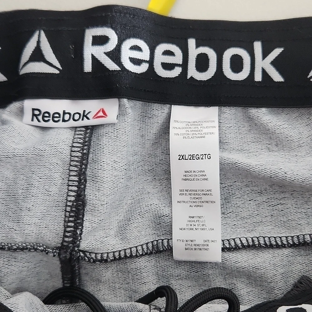 Reebok Shorts Mens Size 2XL